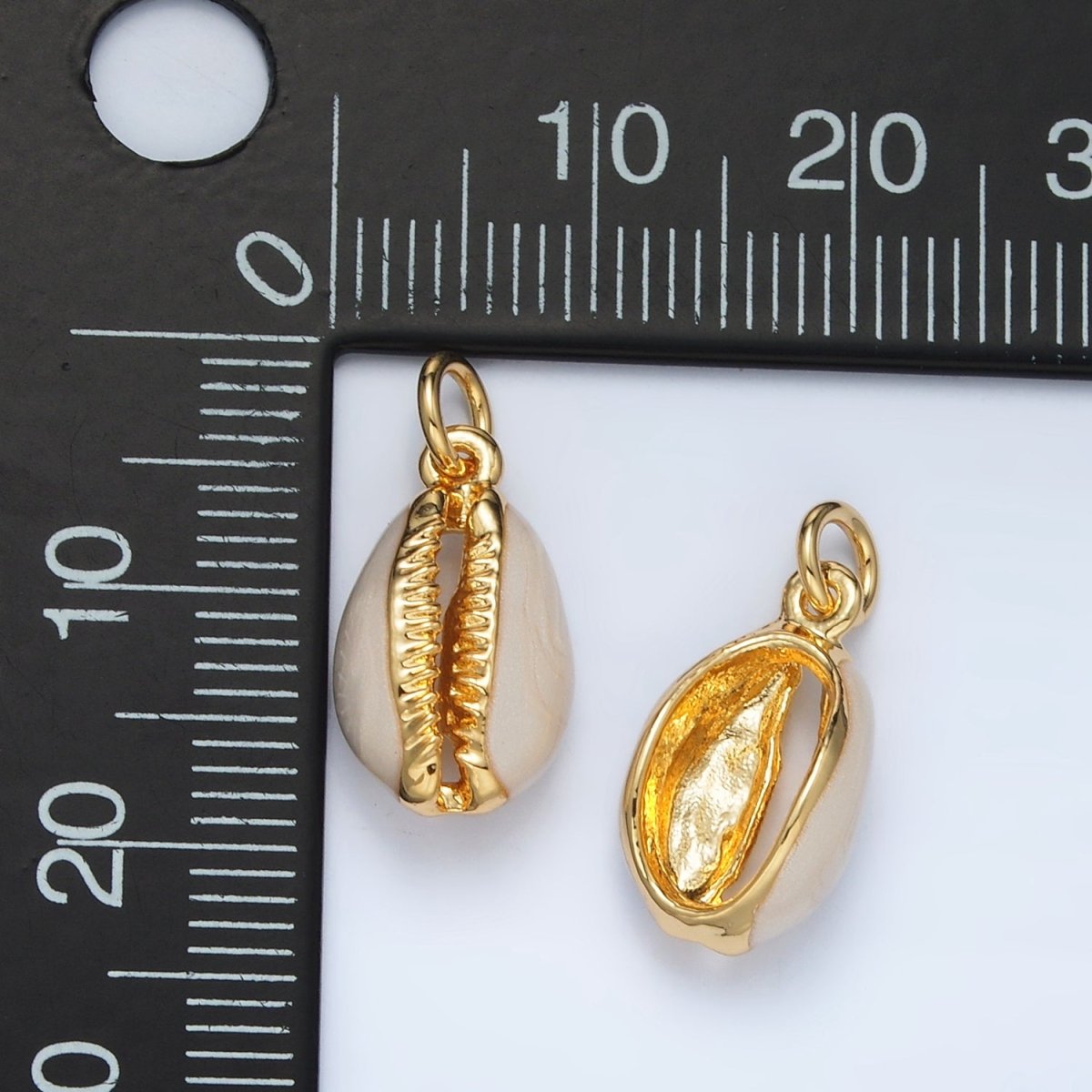 24K Gold Filled 16mm White Enamel Cowrie Shell Clam Charm | M832