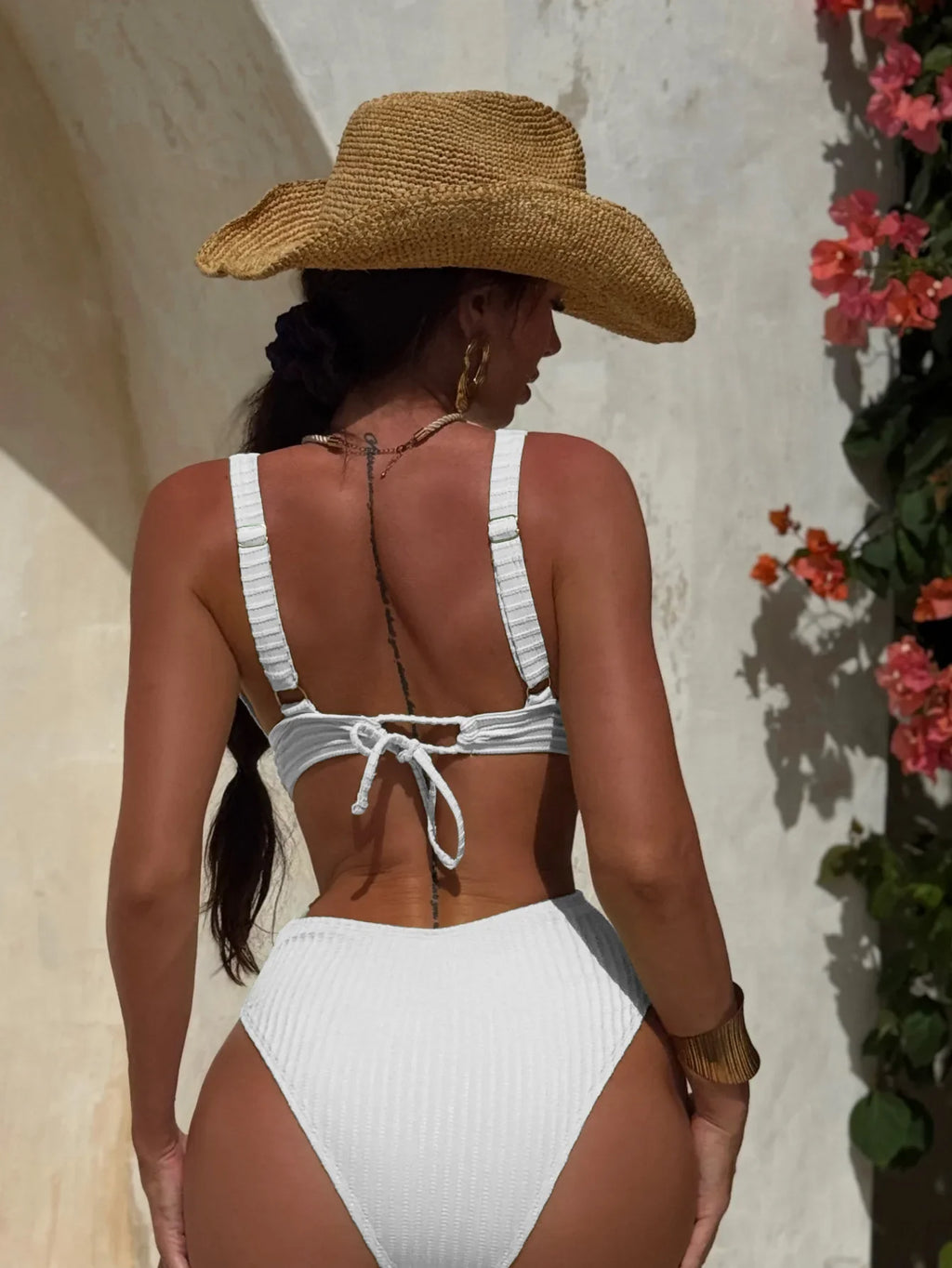 Striped Deep V Neck Cut Out Female Swimwear One Piece Swimsuit Women High Leg Cut Monokini Backless Bathing Suit Swim Bodysuit