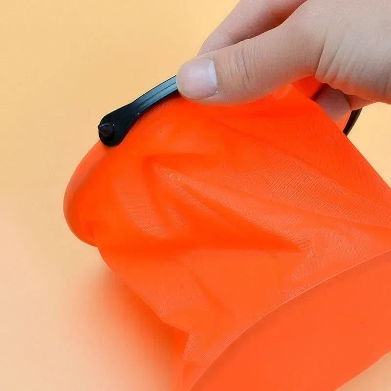 Folding Collapsible Beach Sand Play Bucket Toy for Outdoor Gardening and Pool Fun